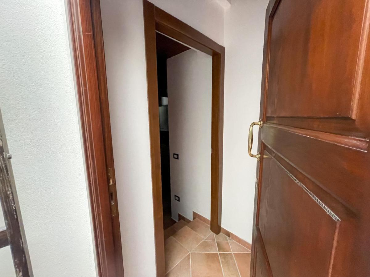 Residencia Pais Apartment Алгеро Екстериор снимка