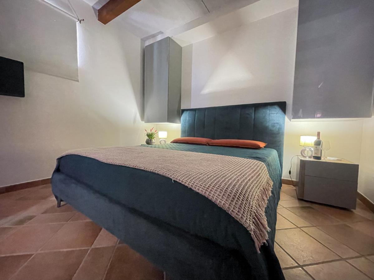 Residencia Pais Apartment Алгеро Екстериор снимка